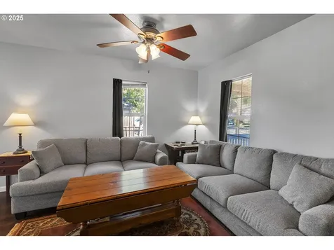 3312 U Street Vancouver WA 98663