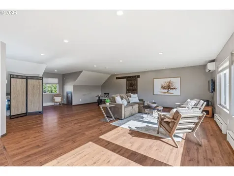 34602 NE 49th Place La Center WA 98629