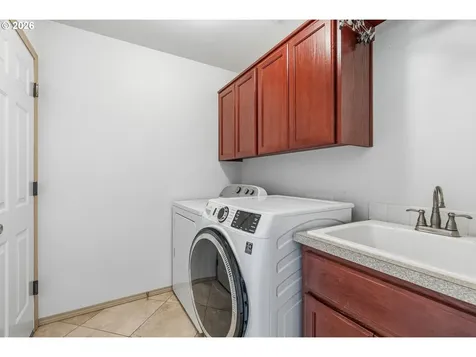 34602 NE 49th Place La Center WA 98629