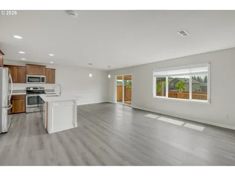 15812 SE Starling Court Clackamas OR 97015