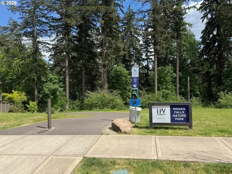 15812 SE Starling Court Clackamas OR 97015