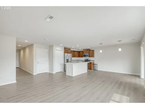 15812 SE Starling Court Clackamas OR 97015