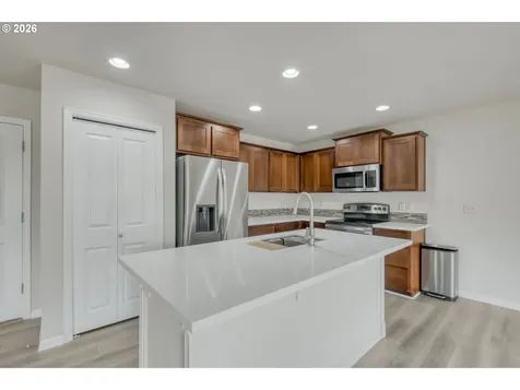 15812 SE Starling Court Clackamas OR 97015