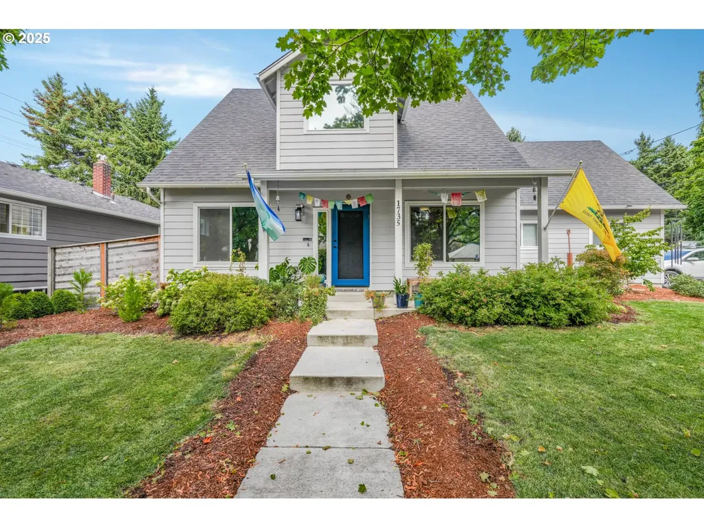 1735 D Street NE Salem OR 97301