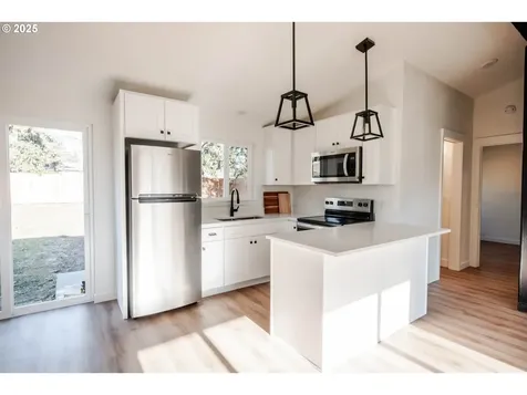 14417 SE Harrison Street Portland OR 97233