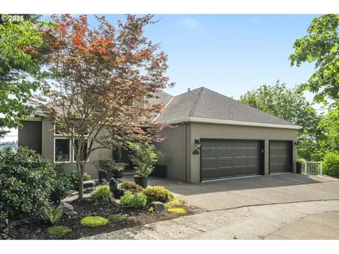 7568 S Laview Drive Portland OR 97219