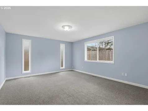 6925 SW Heath Place Beaverton OR 97008
