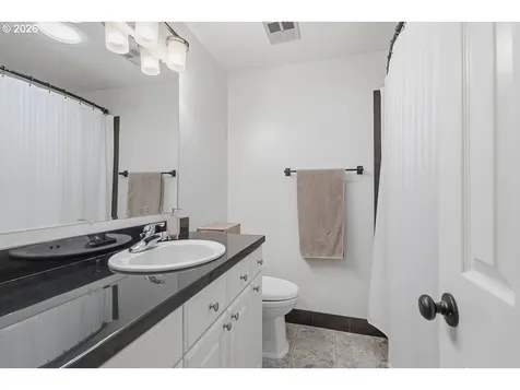 6925 SW Heath Place Beaverton OR 97008