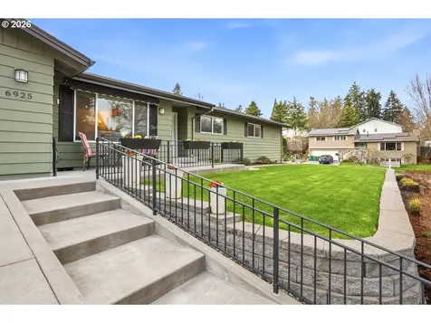 6925 SW Heath Place Beaverton OR 97008