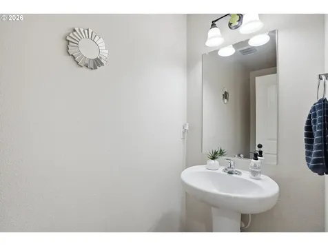 10700 NE 88th Street Vancouver WA 98662