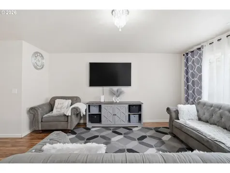 10700 NE 88th Street Vancouver WA 98662