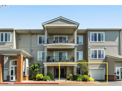 4873 NW Promenade Terrace Portland OR 97229