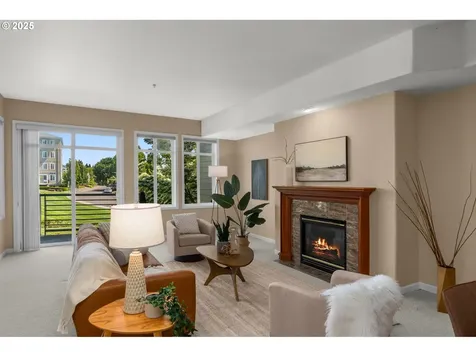 4873 NW Promenade Terrace Portland OR 97229