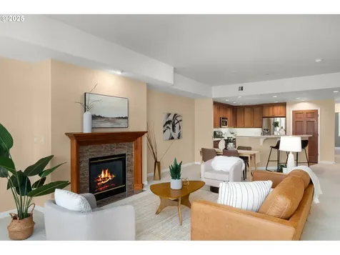 4873 NW Promenade Terrace Portland OR 97229