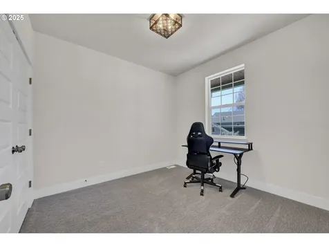 3835 Monroe Street Eugene OR 97405