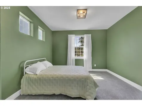 3835 Monroe Street Eugene OR 97405