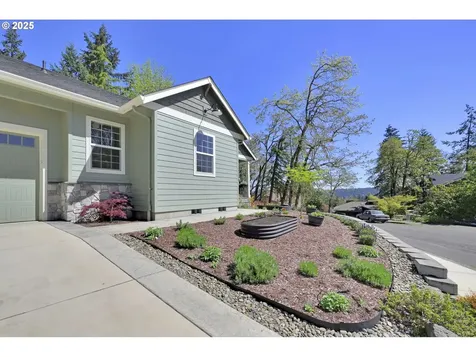 3835 Monroe Street Eugene OR 97405
