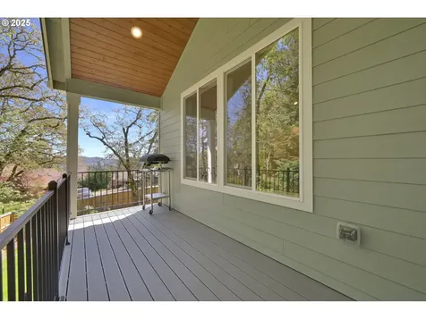 3835 Monroe Street Eugene OR 97405