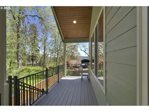3835 Monroe Street Eugene OR 97405