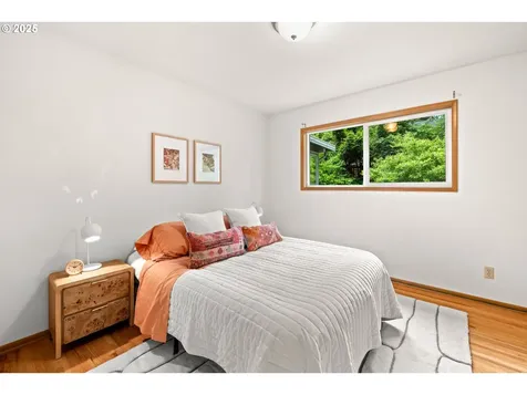 6312 SW 27th Avenue Portland OR 97239