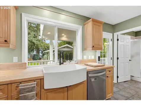 11411 NE 119th Street Vancouver WA 98662