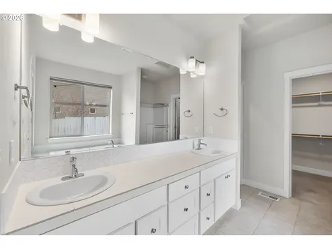 15852 SE Tallina Drive Damascus OR 97089