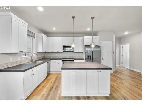 15852 SE Tallina Drive Damascus OR 97089