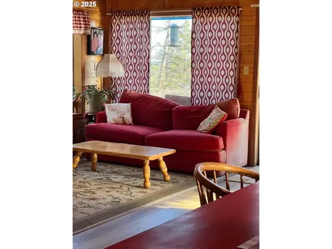 77386 Highway 216 Maupin OR 97037