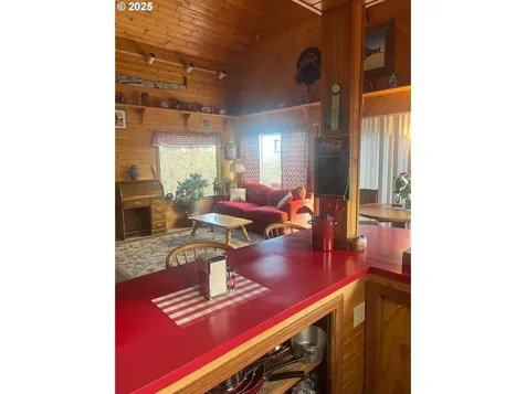 77386 Highway 216 Maupin OR 97037