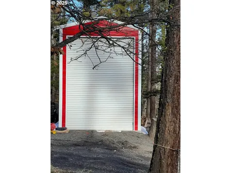 77386 Highway 216 Maupin OR 97037