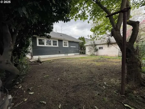2344 NE 42nd Avenue Portland OR 97213