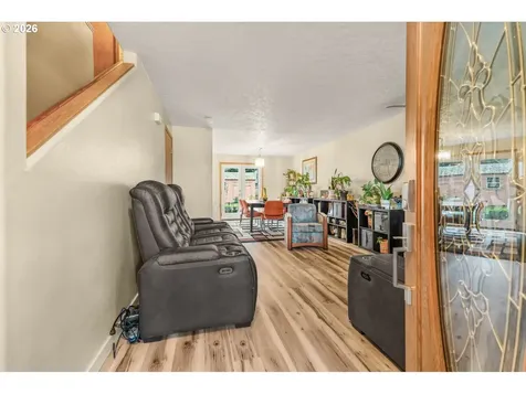 8307 N Foss Avenue Portland OR 97203
