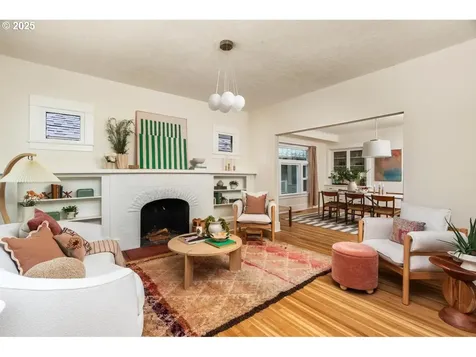 1231 SE 52nd Avenue Portland OR 97215