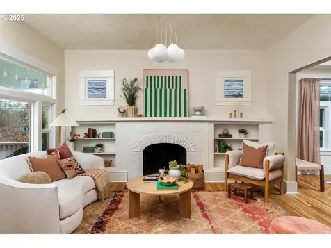 1231 SE 52nd Avenue Portland OR 97215