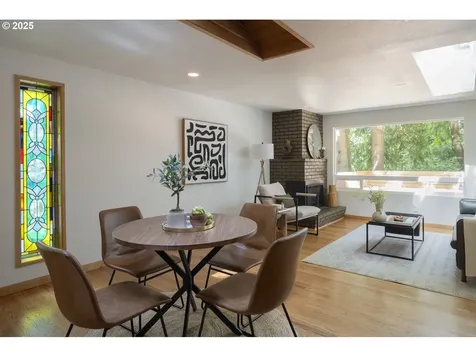 12004 SE Henderson Drive Portland OR 97266