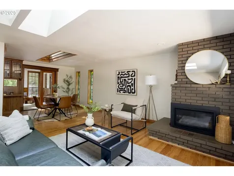 12004 SE Henderson Drive Portland OR 97266