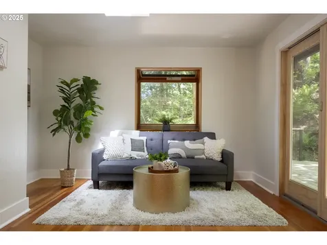 12004 SE Henderson Drive Portland OR 97266