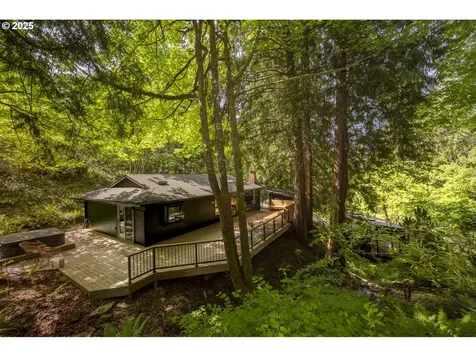 12004 SE Henderson Drive Portland OR 97266