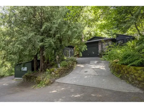 12004 SE Henderson Drive Portland OR 97266