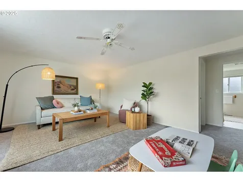 1520 SE 109th Avenue Portland OR 97216