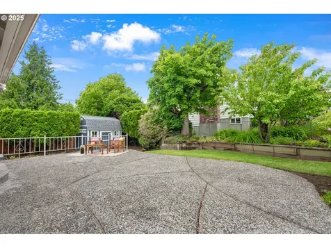1520 SE 109th Avenue Portland OR 97216