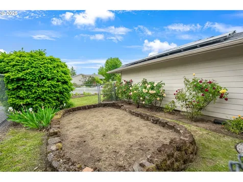 1520 SE 109th Avenue Portland OR 97216