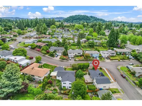 1520 SE 109th Avenue Portland OR 97216