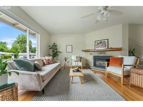 1520 SE 109th Avenue Portland OR 97216