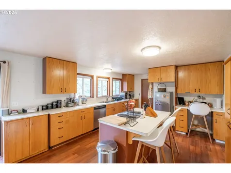 24671 Daisy Drive Philomath OR 97370