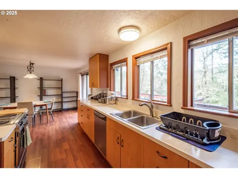 24671 Daisy Drive Philomath OR 97370