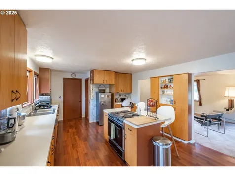 24671 Daisy Drive Philomath OR 97370