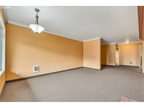 1379 Pacific Avenue Cannon Beach OR 97110