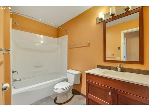1379 Pacific Avenue Cannon Beach OR 97110