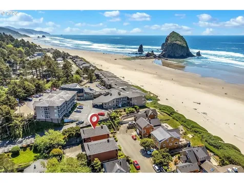 1379 Pacific Avenue Cannon Beach OR 97110